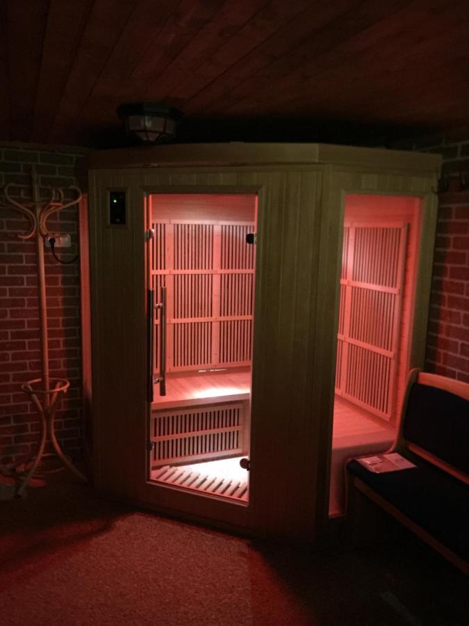 Villa Pod lesem à Cenkovice Extérieur photo
